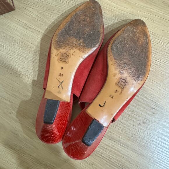 BBRUNO MAGLI Red VTG Pumps SZ 9 AA Cap Toe Slingback Heels Suede Snake Embossed - Picture 7 of 10